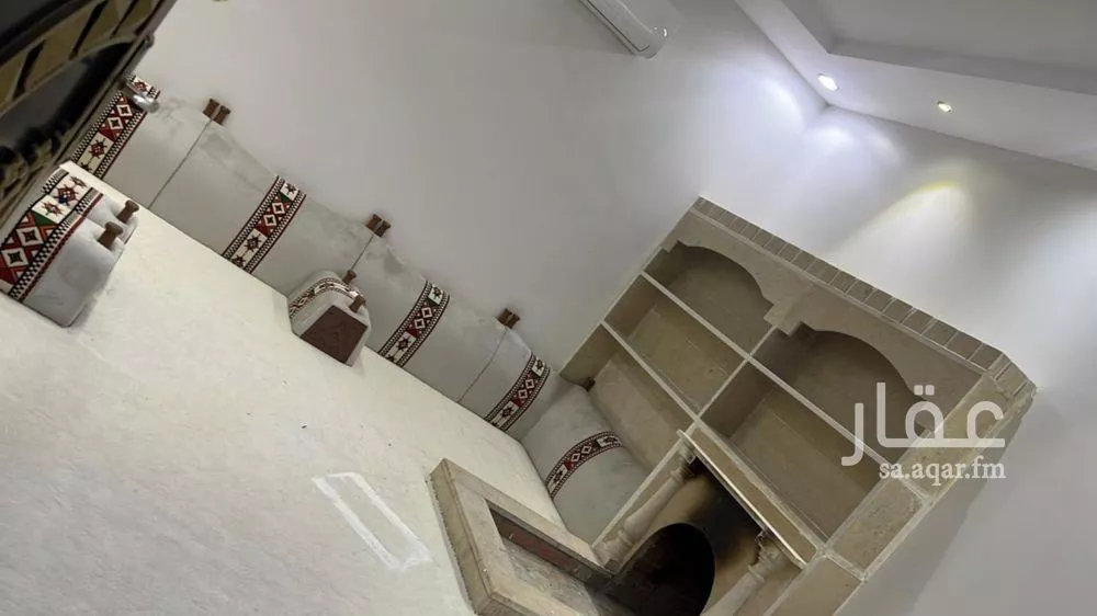 فيلا 4 غرف في الرمال 3