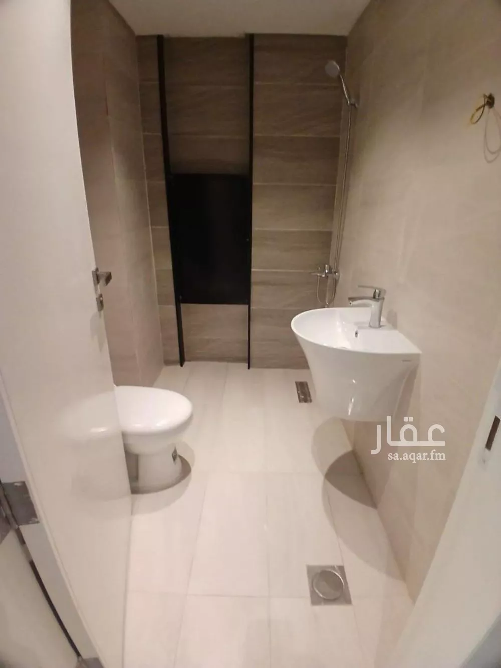 شقة 3 غرف في الرمال 2