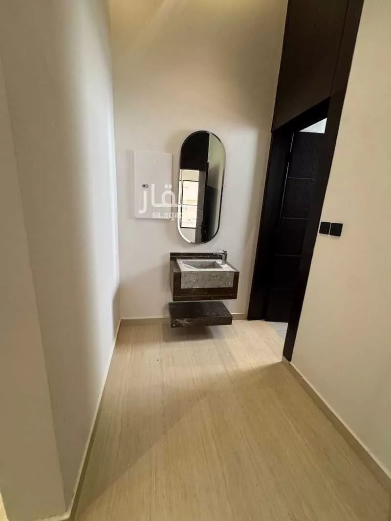 فيلا 4 غرف في الجنادرية 6