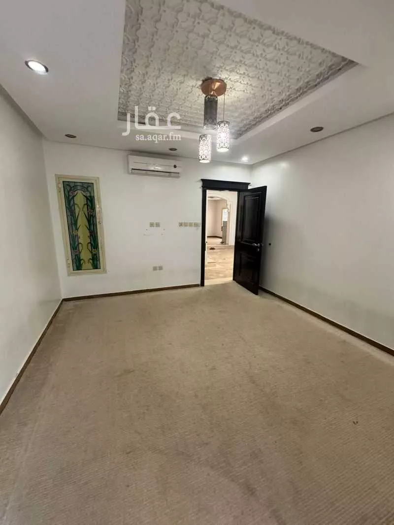 فيلا 8 غرف في النهضة 4