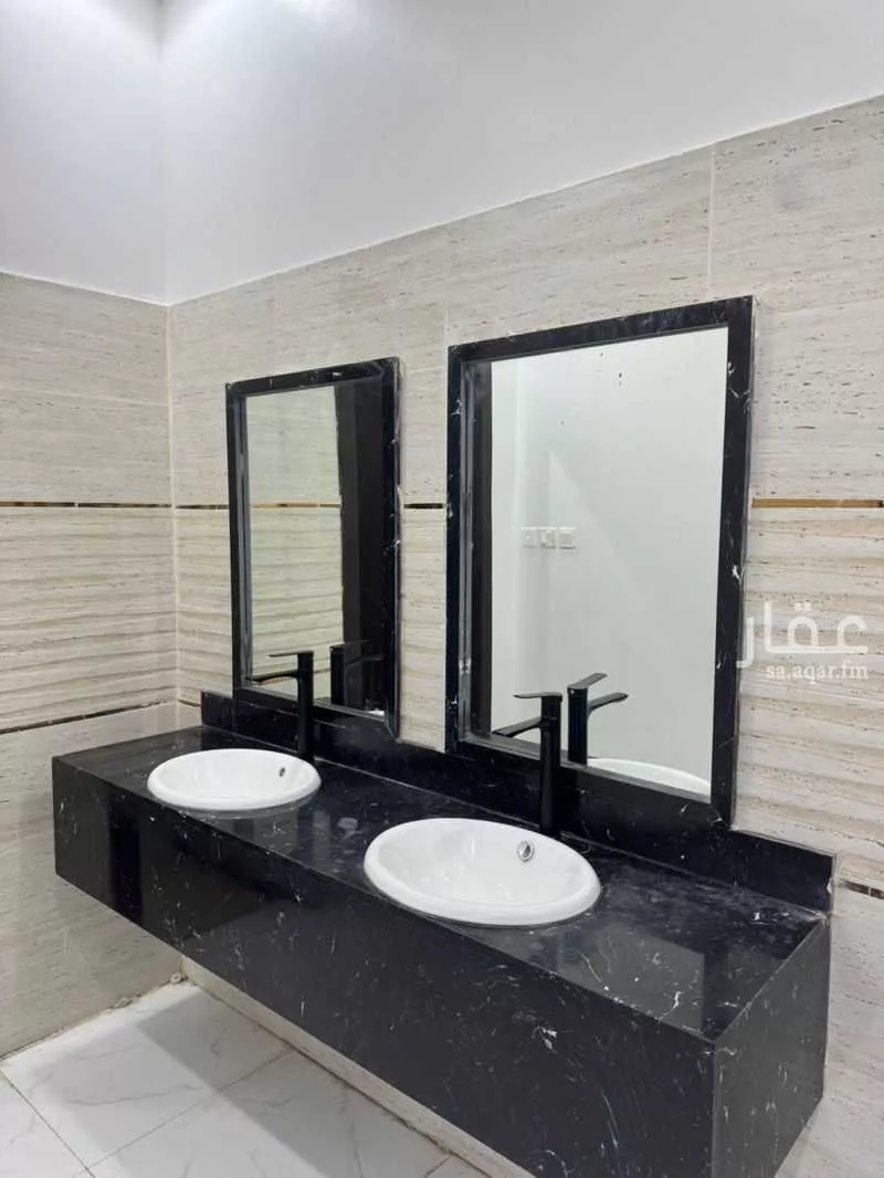 8 bedroom villa in Tuwaiq 2