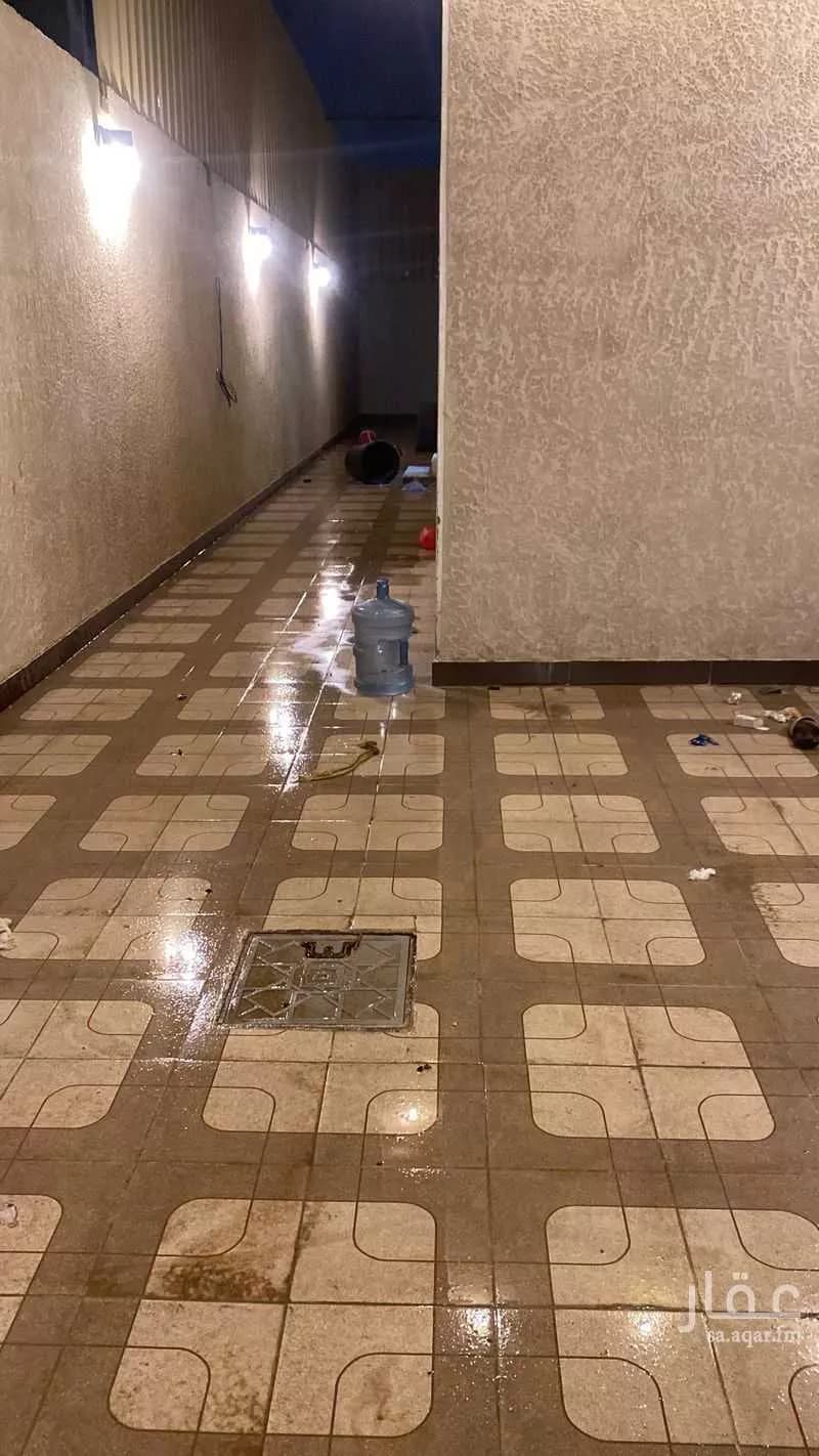 فيلا 5 غرف في طيبة 3