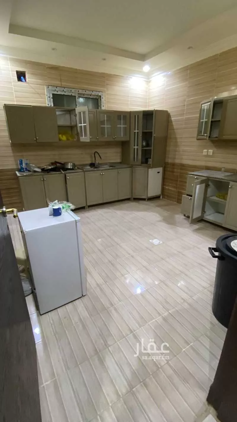 فيلا 5 غرف في طيبة 7