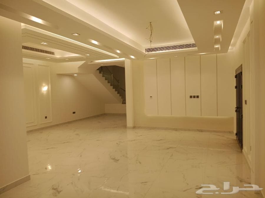 فيلا 4 غرف في الحسام 20