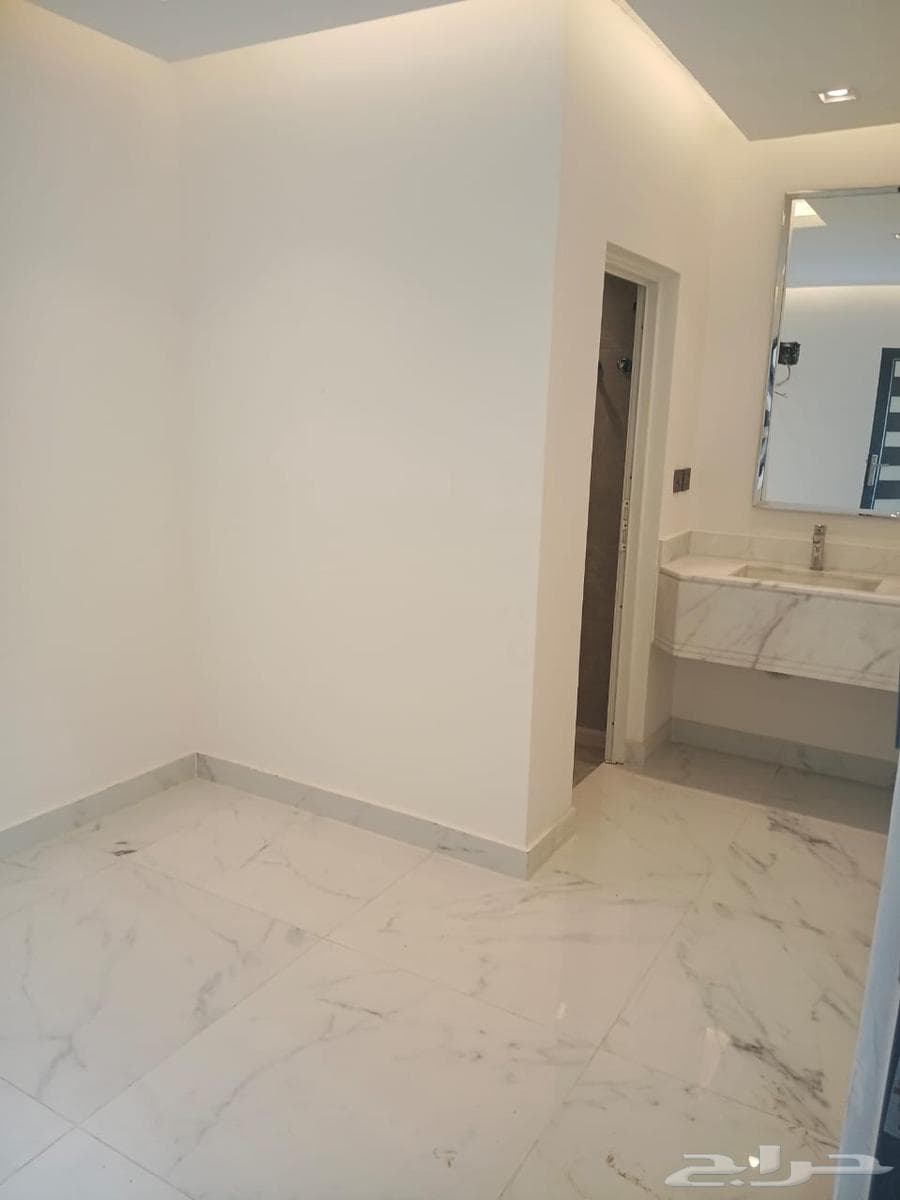 فيلا 4 غرف في الحسام 21