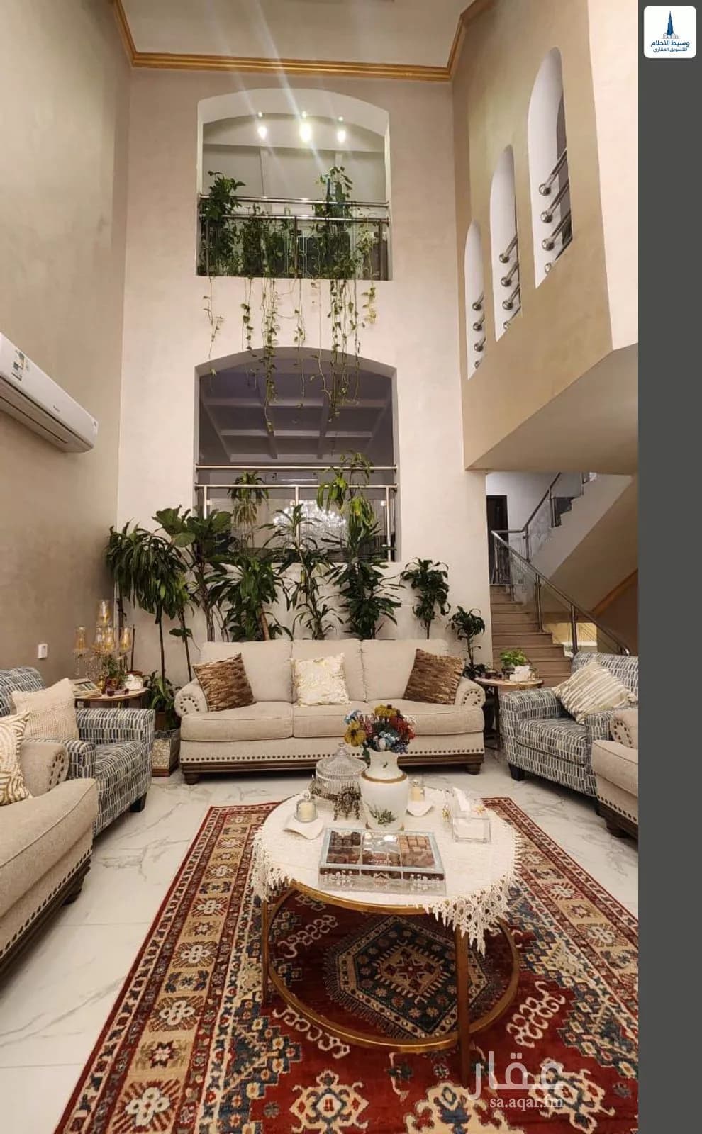 فيلا 6 غرف في النعيم 1