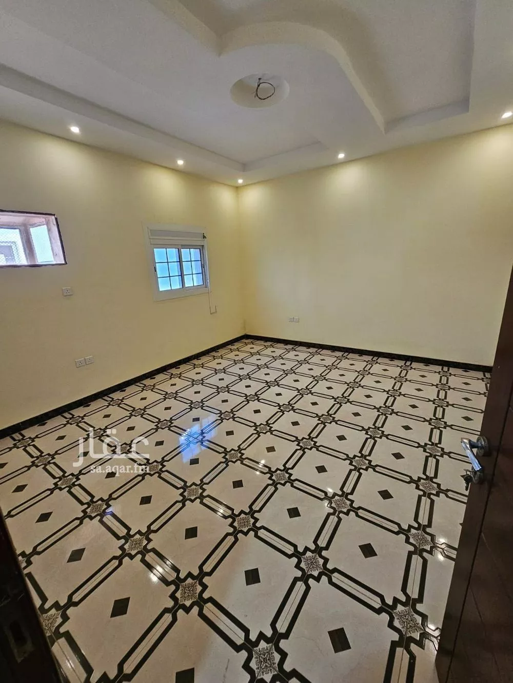 فيلا 8 غرف في الياقوت 17