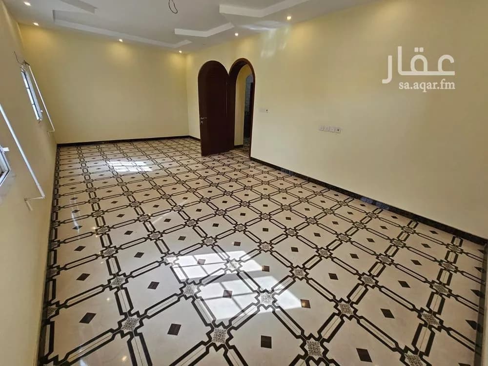 فيلا 8 غرف في الياقوت 21