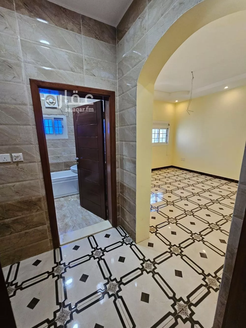 فيلا 8 غرف في الياقوت 27