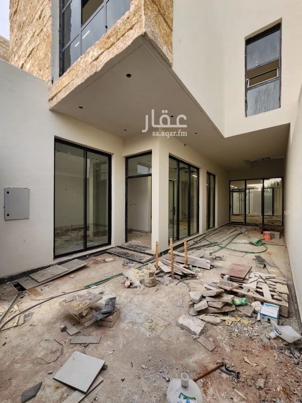 فيلا 4 غرف في النرجس 10