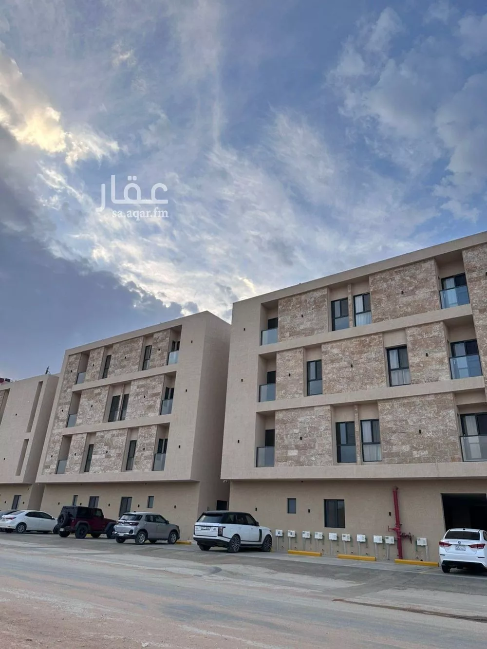 3 bedroom apartment in Al Maizilah 4