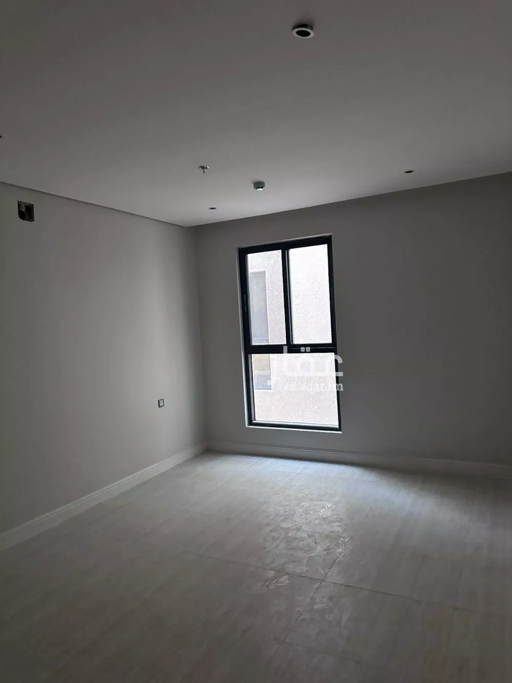 3 bedroom apartment in Al Maizilah 10