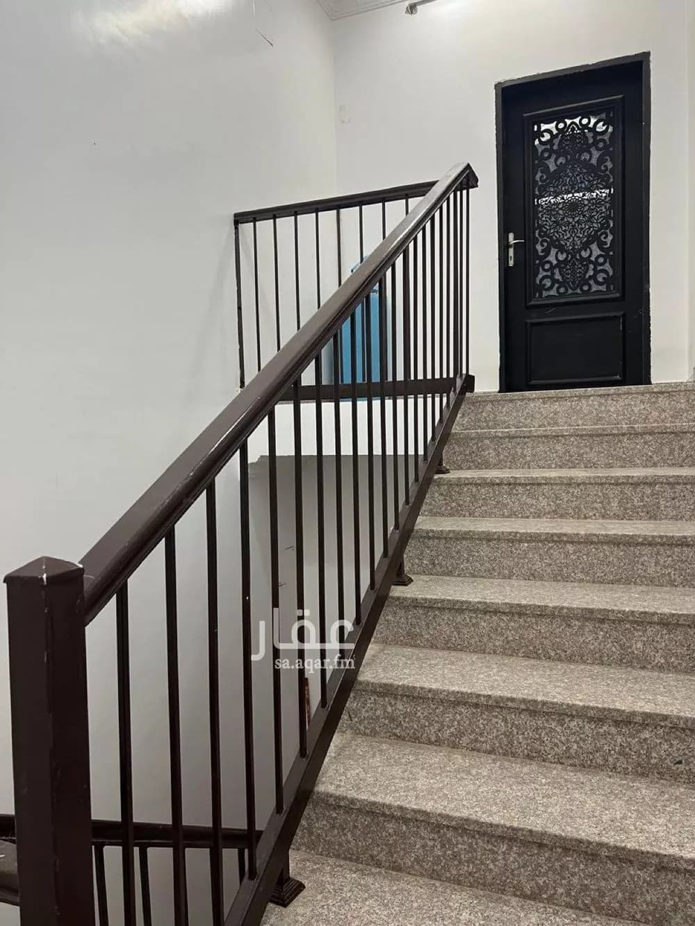 شقة 4 غرف في المعيزلة 2