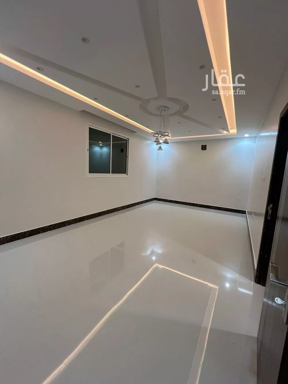 شقة 4 غرف في المعيزلة 3