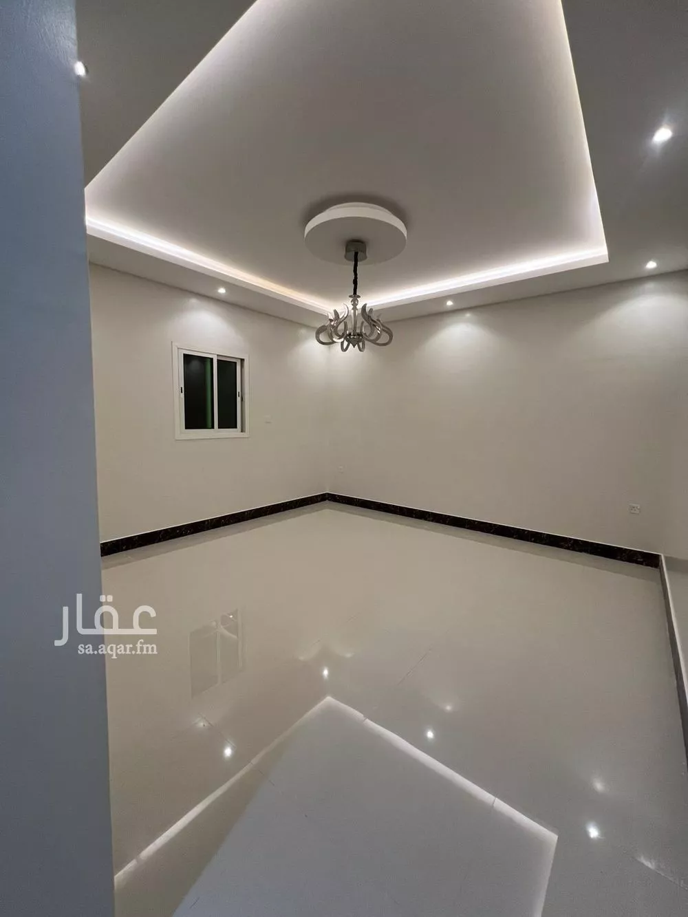 شقة 4 غرف في المعيزلة 7