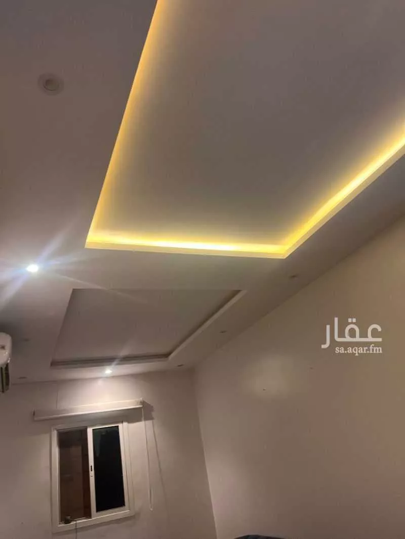 1122 sqm building in Al Maizilah 2