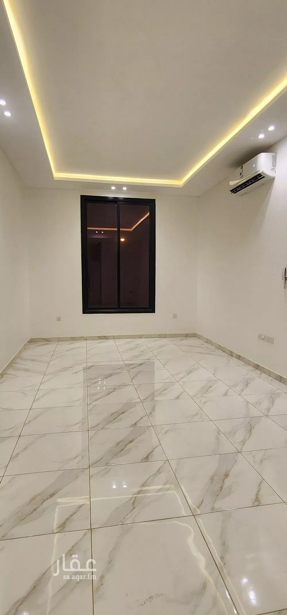 شقة 3 غرف في الملقا 8