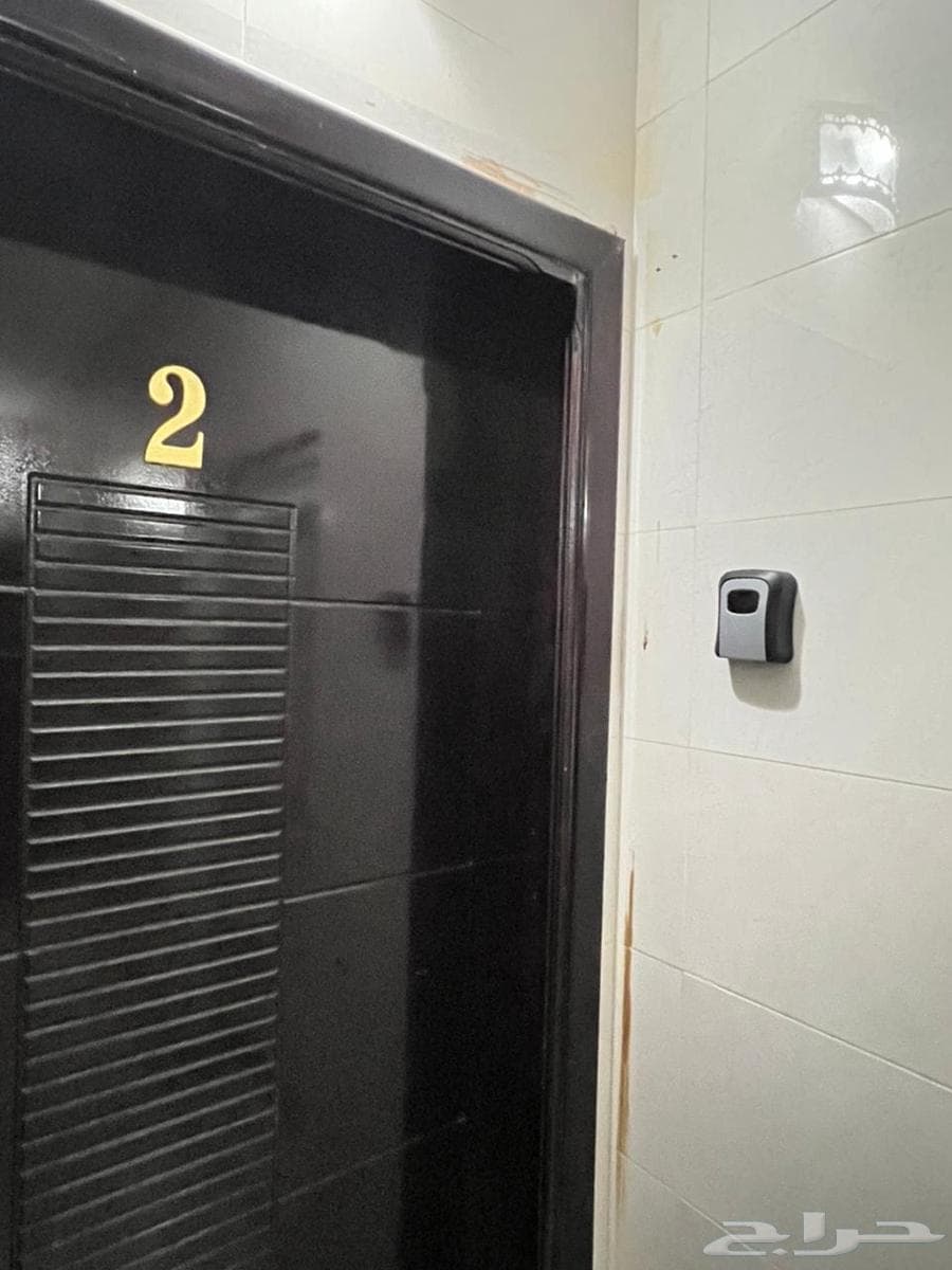 شقة  في الجمعة 21