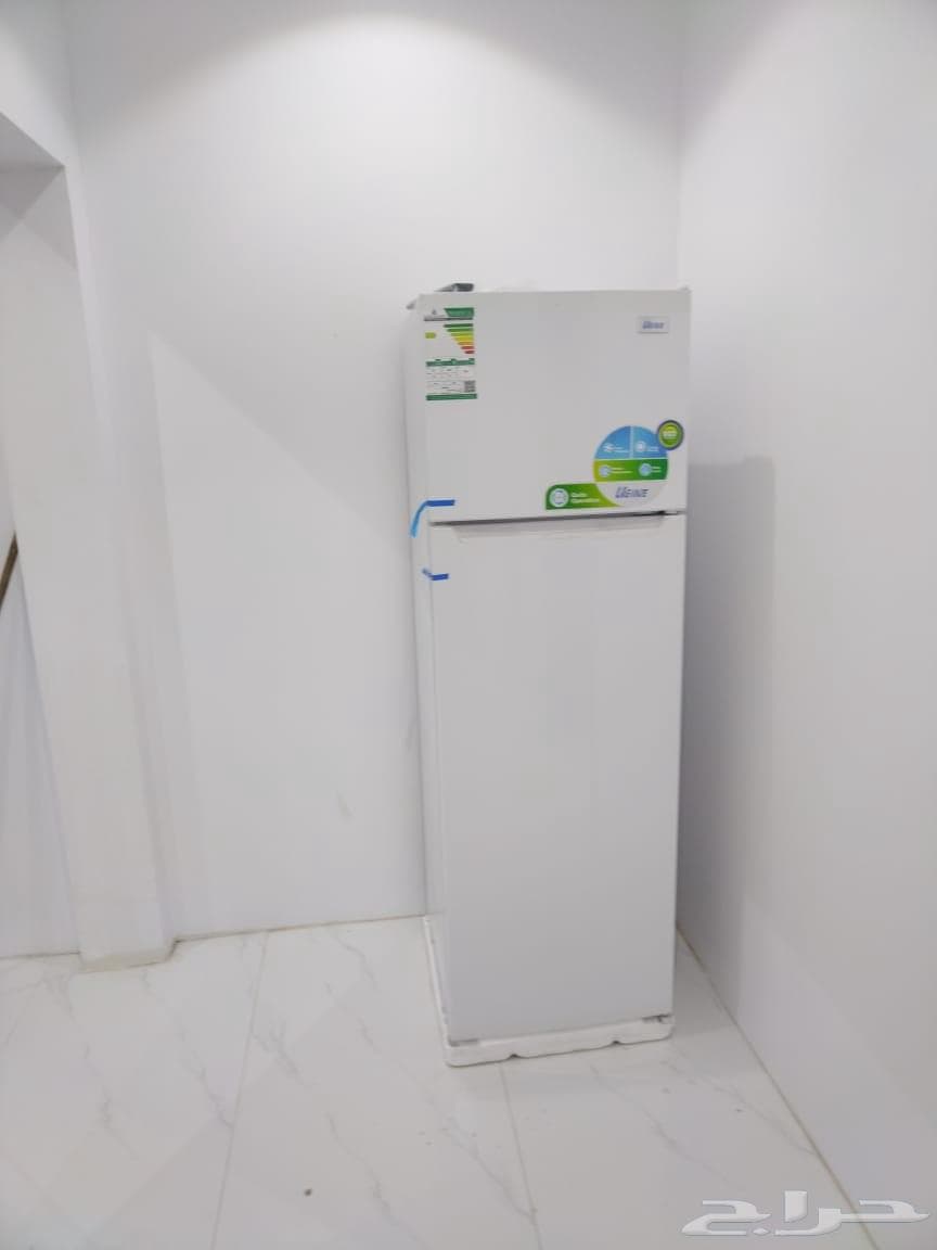 شقة  في الدفاع 1