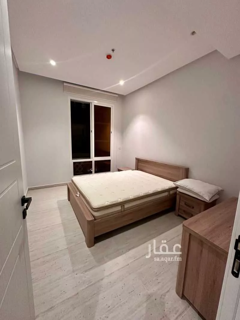 شقة 3 غرف في النرجس 12