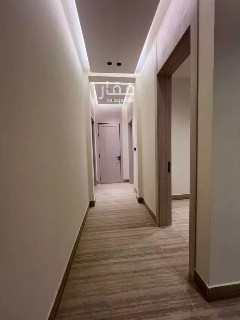 شقة 4 غرف في العارض 4