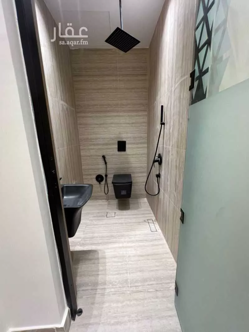 شقة 4 غرف في العارض 5