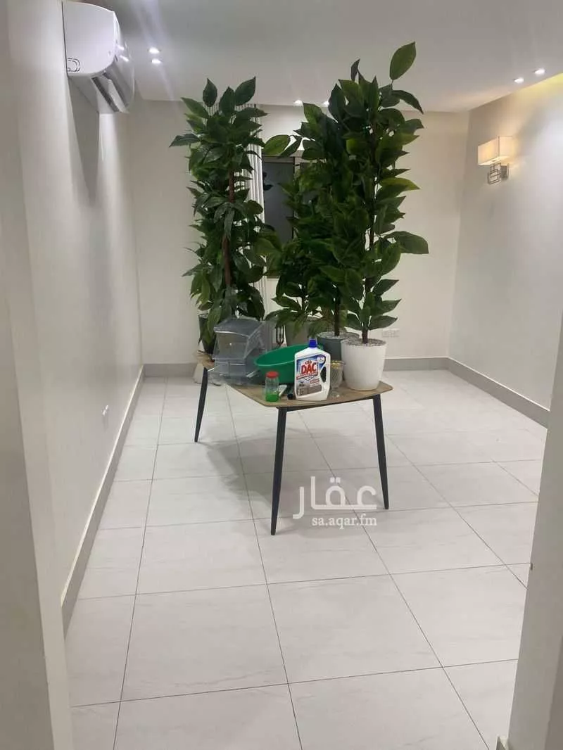 5 bedroom apartment in Tuwaiq 7