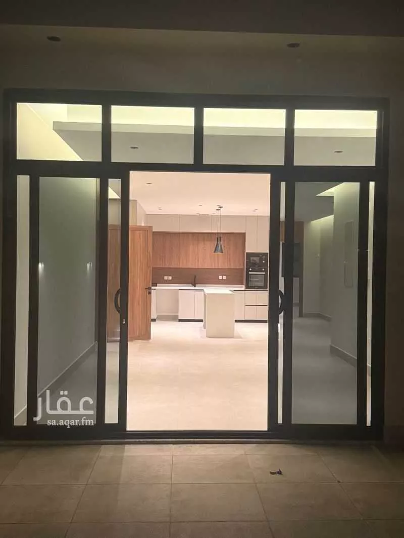 دور 3 غرف في الملقا 5