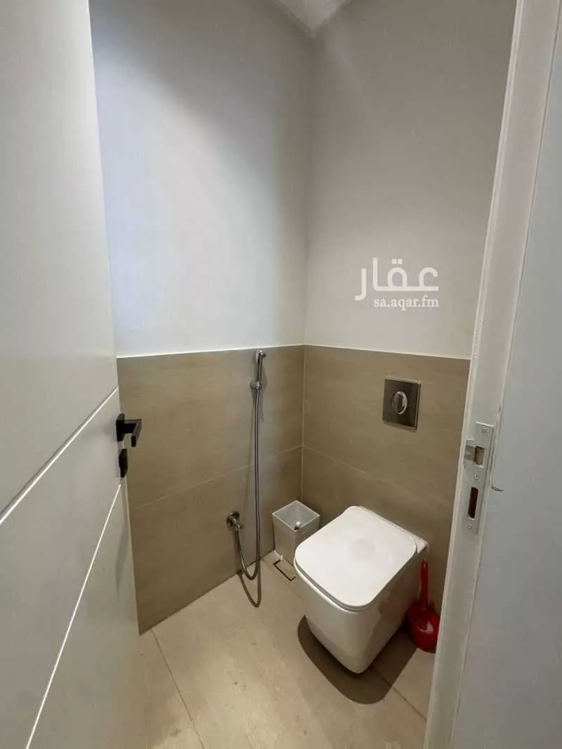 شقة 3 غرف في عرقة 10