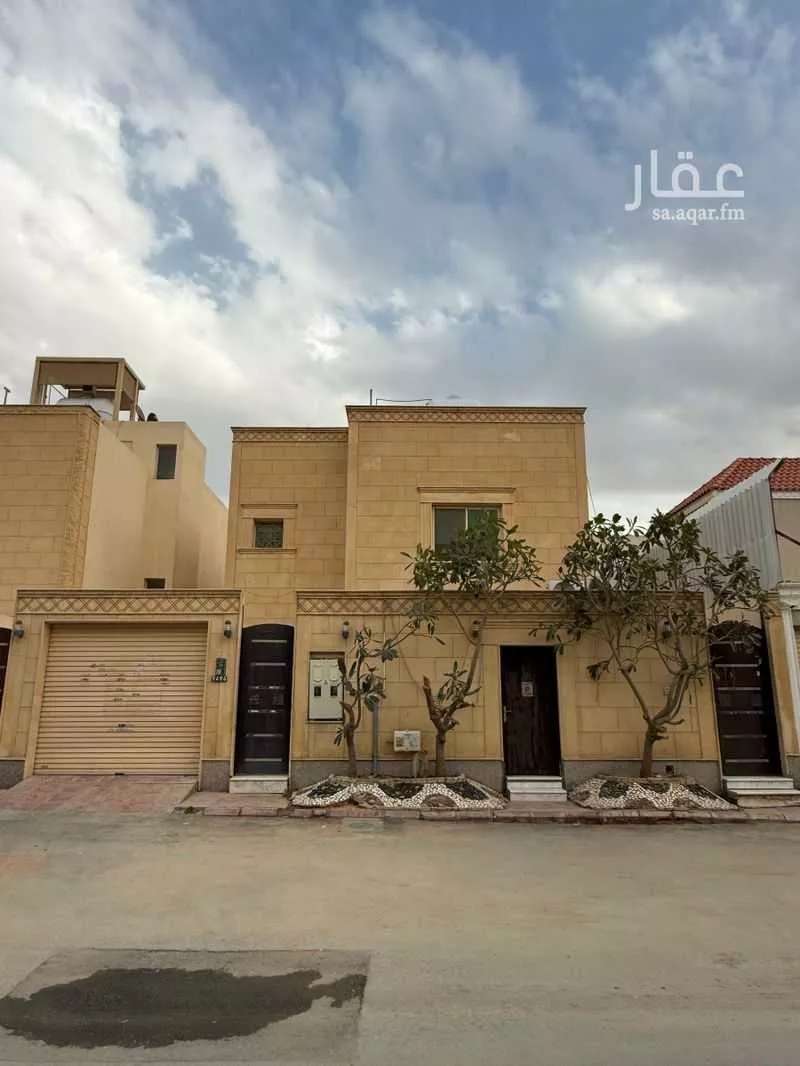 فيلا 8 غرف في الياسمين 1