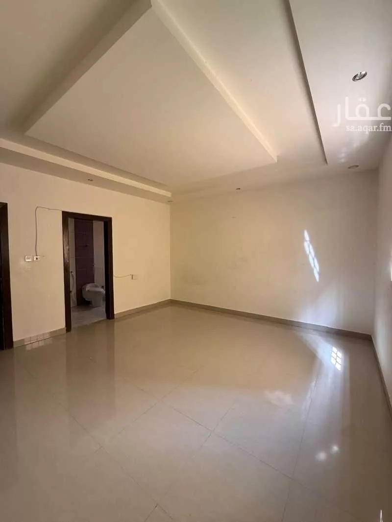 فيلا 8 غرف في الياسمين 10