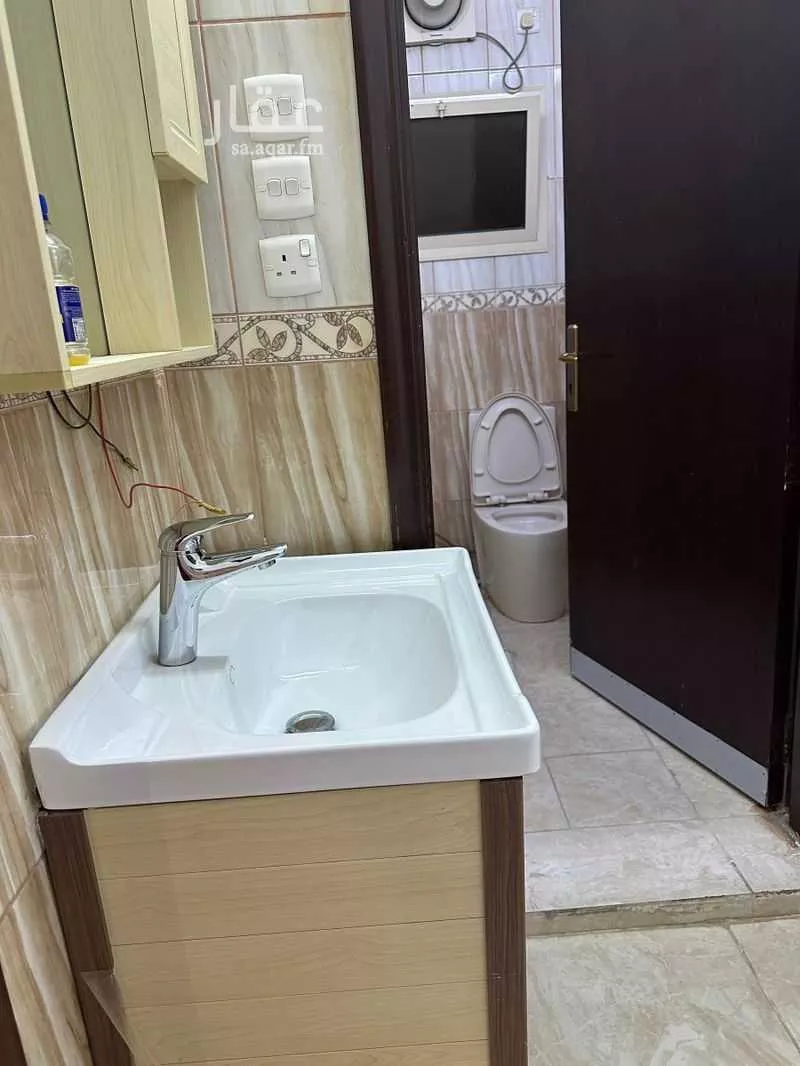 شقة 5 غرف في الملك فهد 6