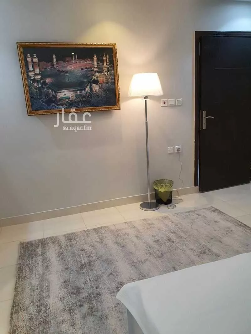 شقة 3 غرف في بطحاء قريش 28