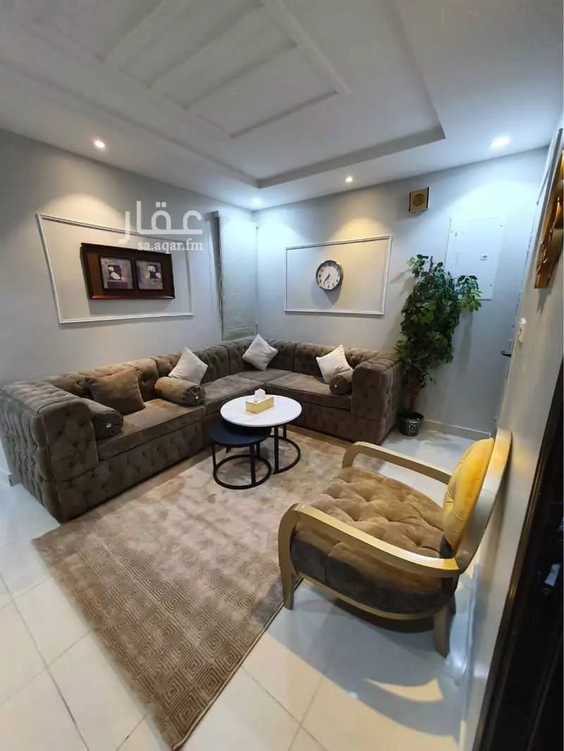 شقة 3 غرف في بطحاء قريش 7