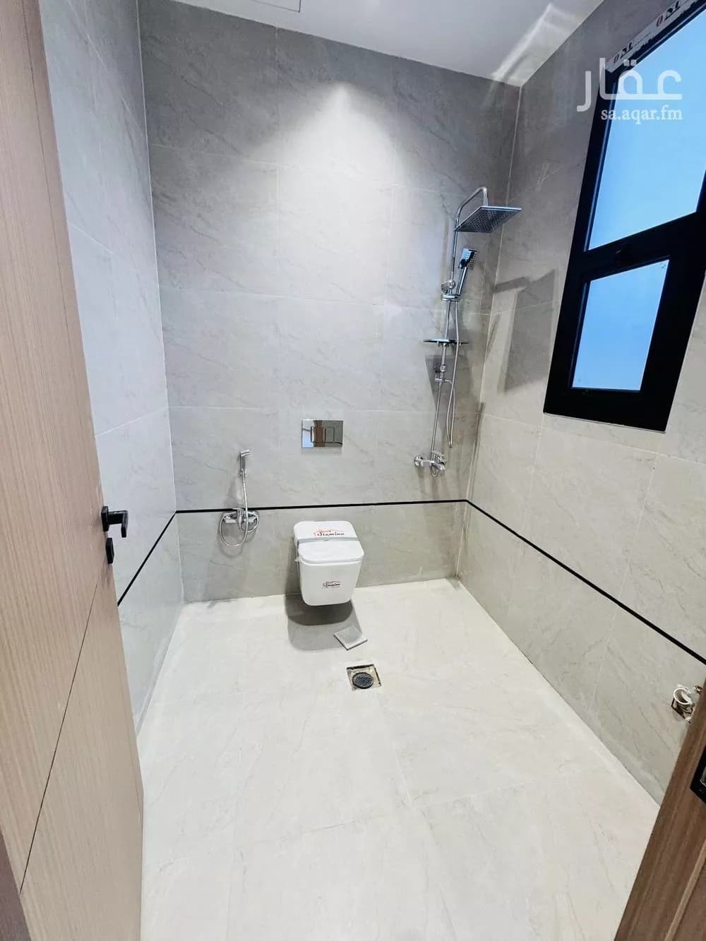 دور 4 غرف في الملك فيصل 11