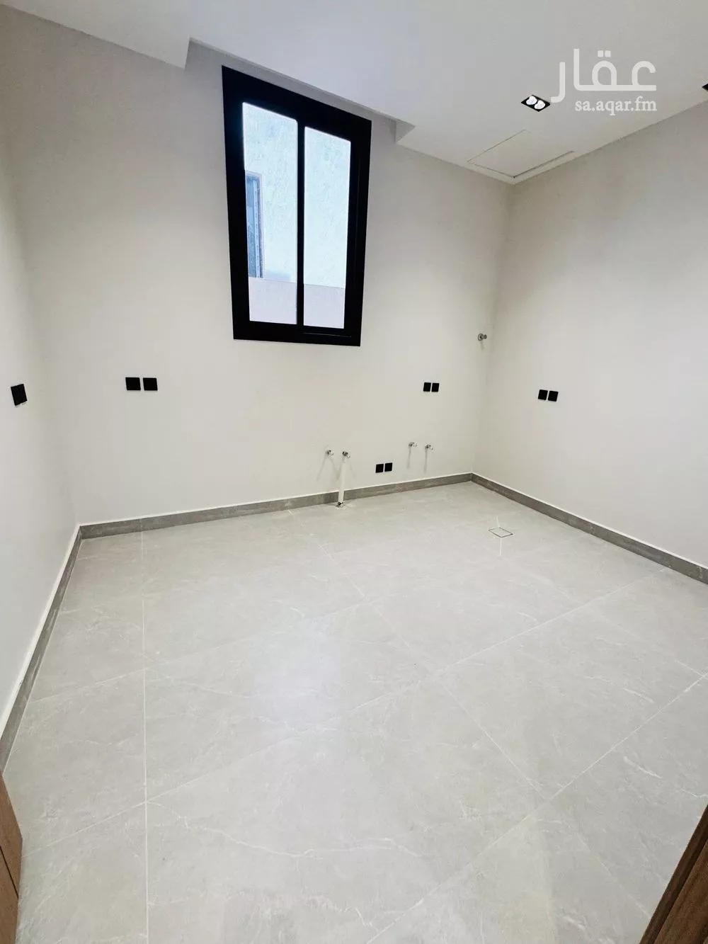 دور 4 غرف في الملك فيصل 4