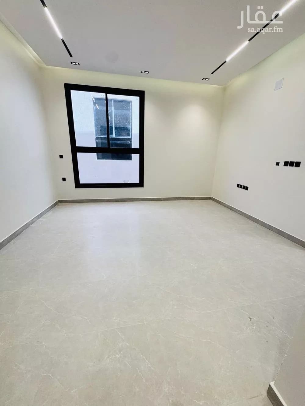 دور 4 غرف في الملك فيصل 8