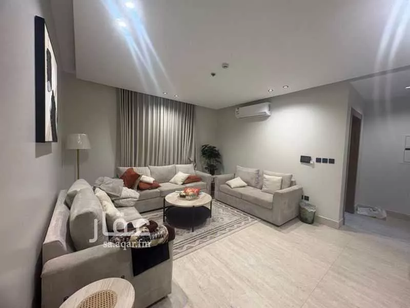 شقة 2 غرف في الحمرا 7