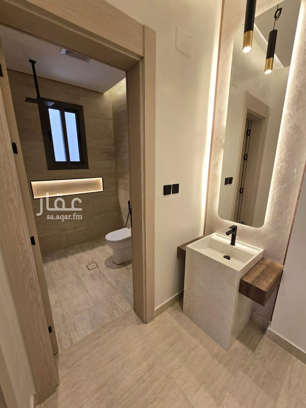 5 bedroom apartment in Al Ukayshiyyah 7