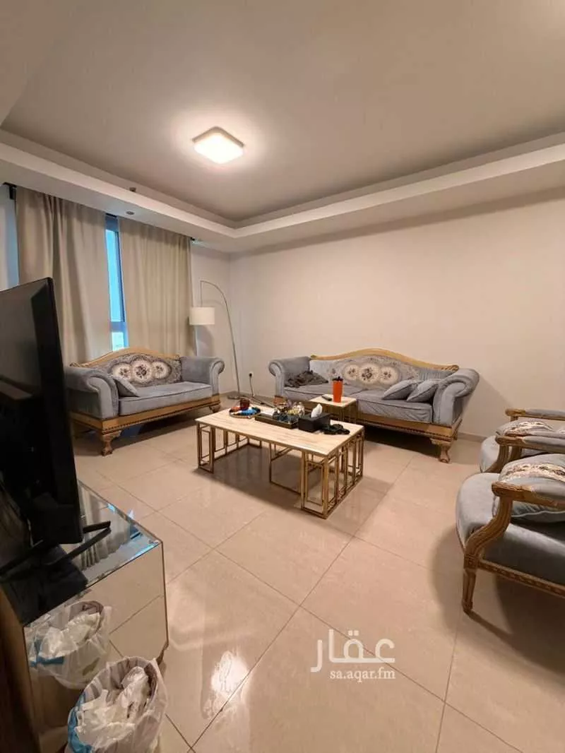 5 bedroom apartment in Aramco 1
