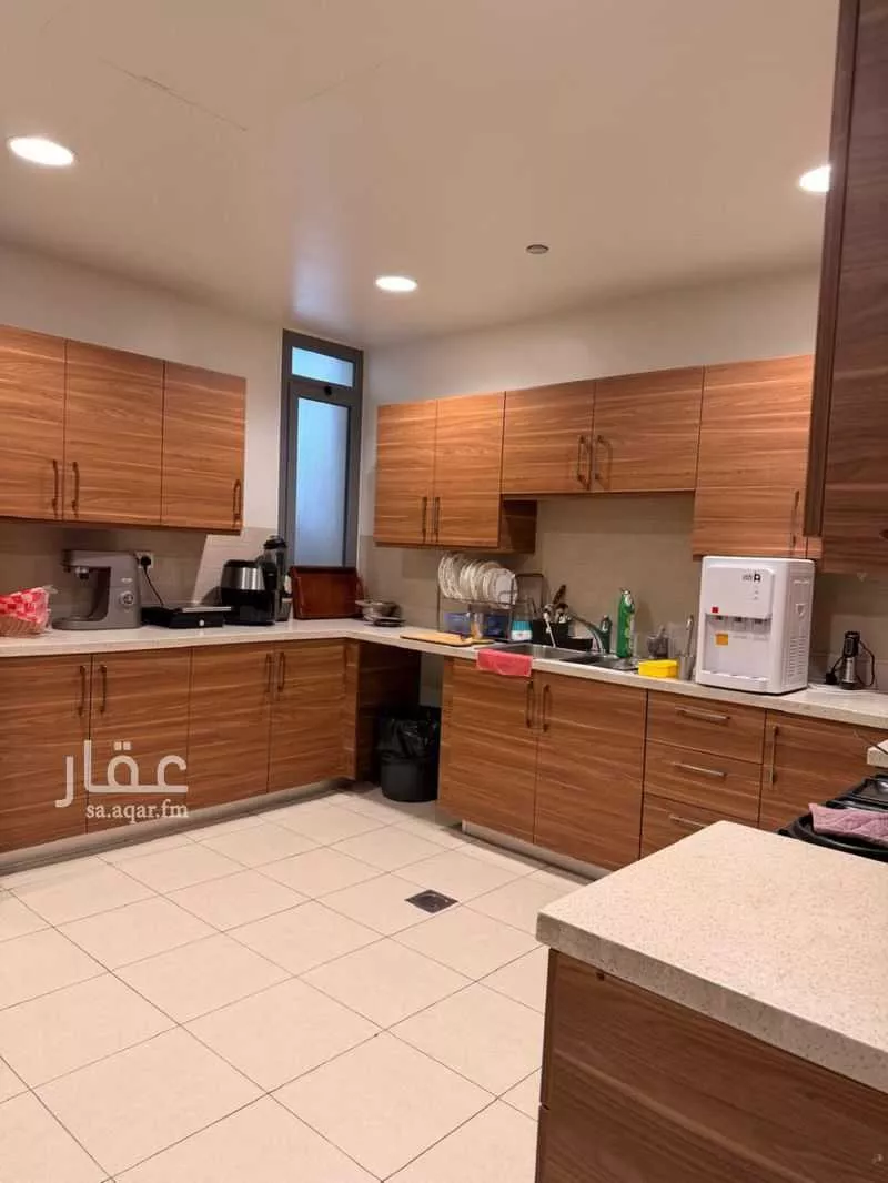 5 bedroom apartment in Aramco 6