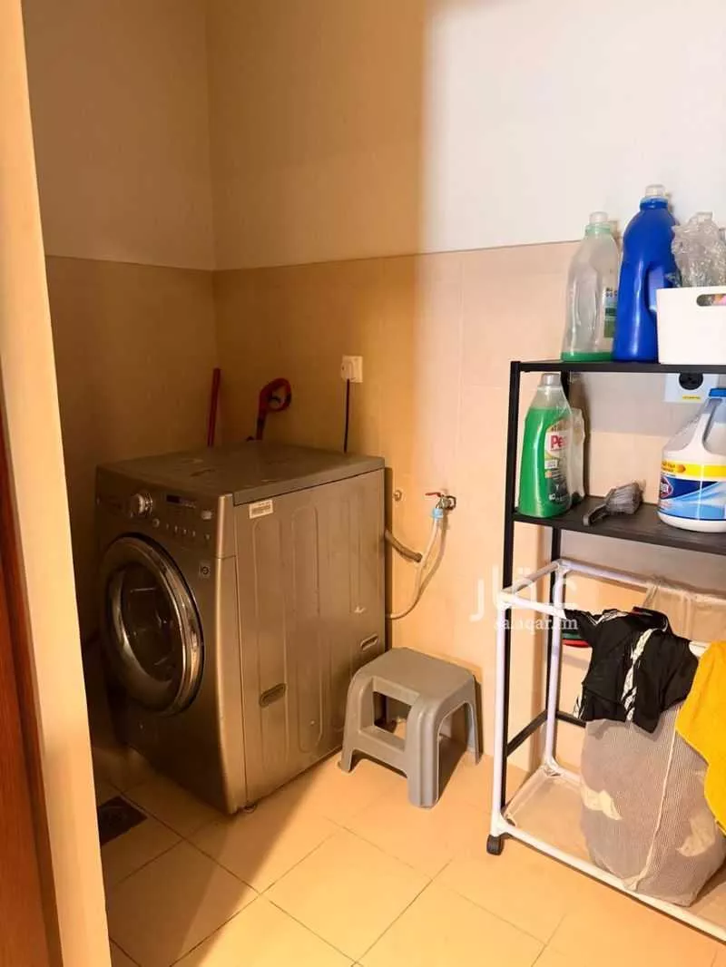 5 bedroom apartment in Aramco 7