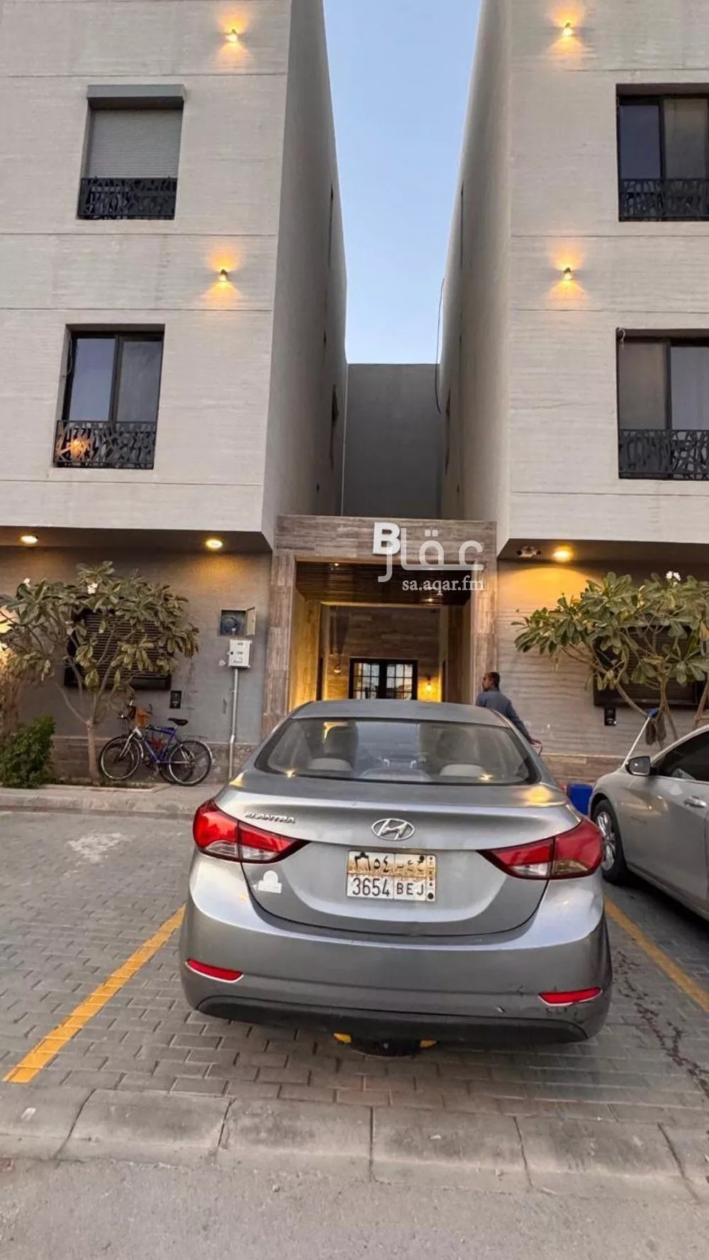 شقة 4 غرف في القادسية 2