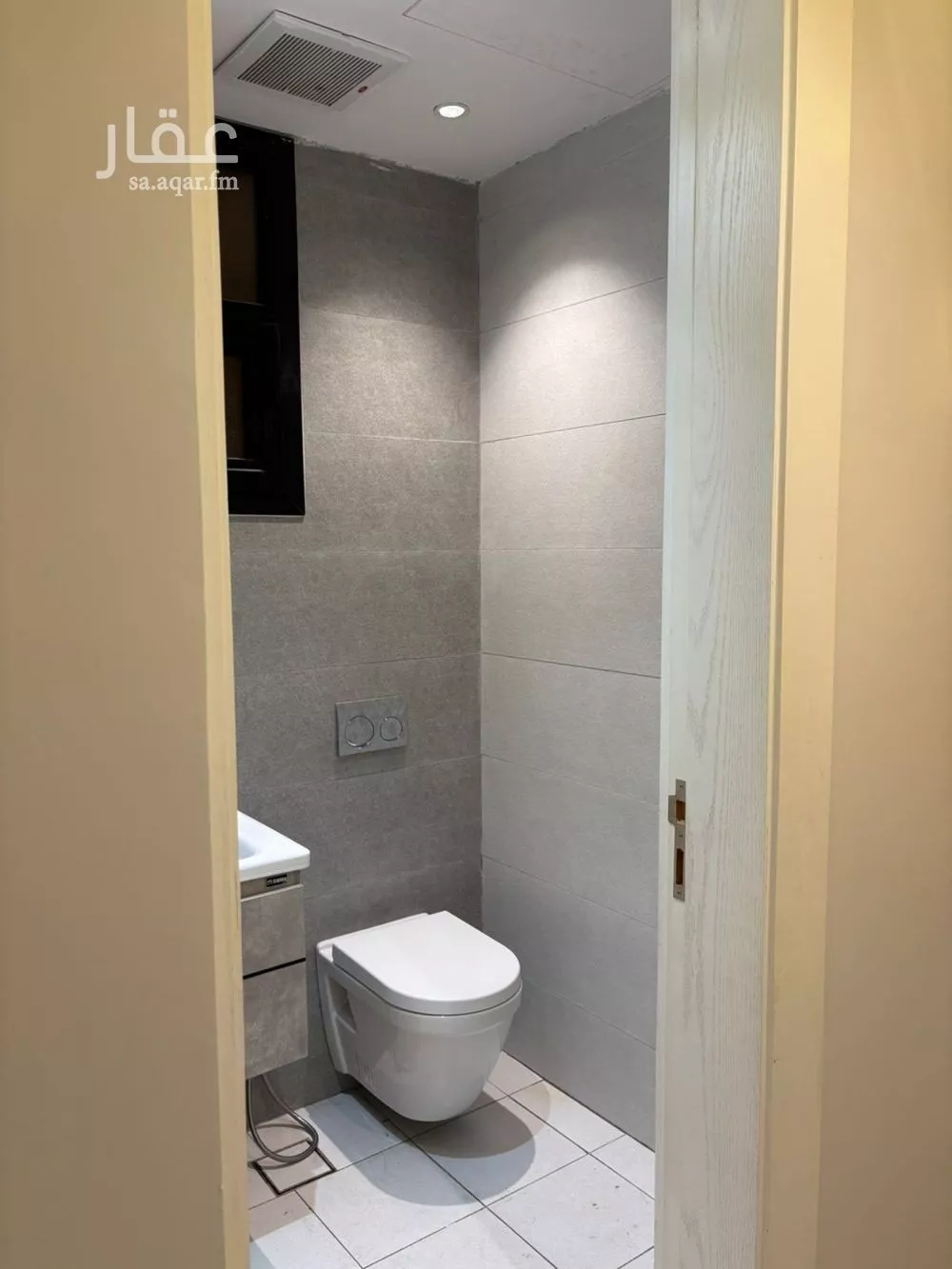 شقة 4 غرف في القادسية 12