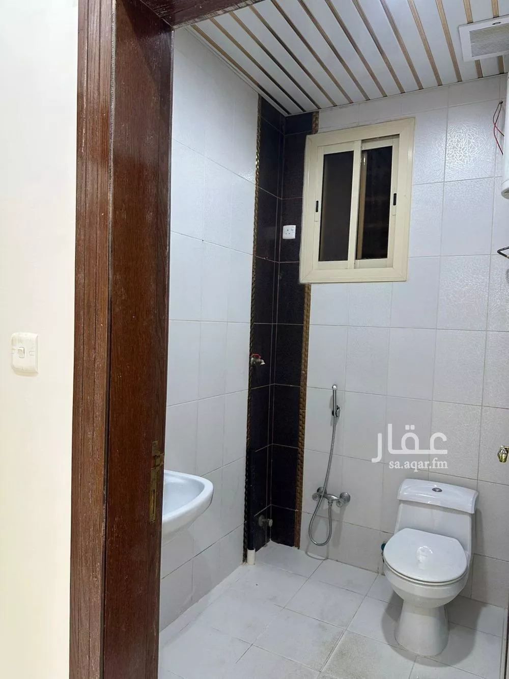 3 bedroom floor in Al Maizilah 4