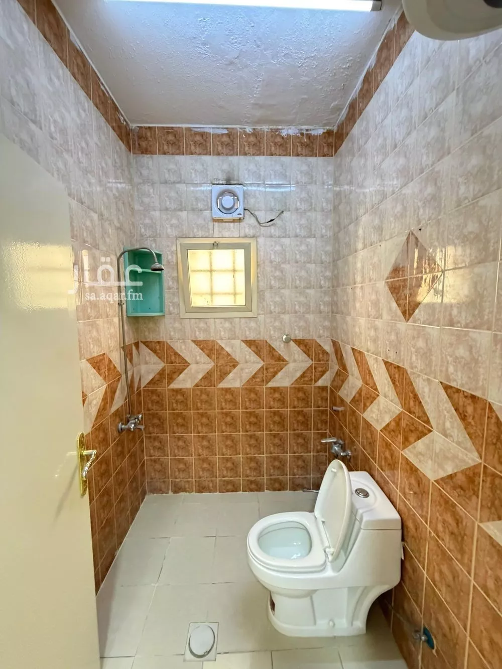 4 bedroom floor in Al Yarmouk 12