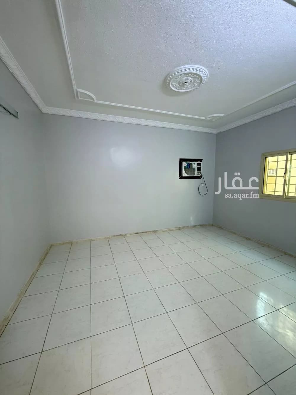 4 bedroom floor in Al Yarmouk 10