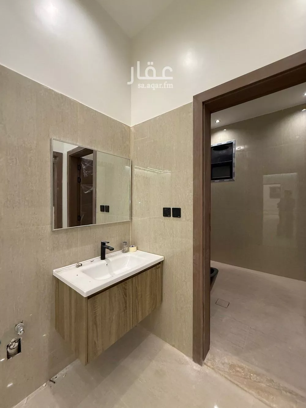 شقة 2 غرف في المونسية 10