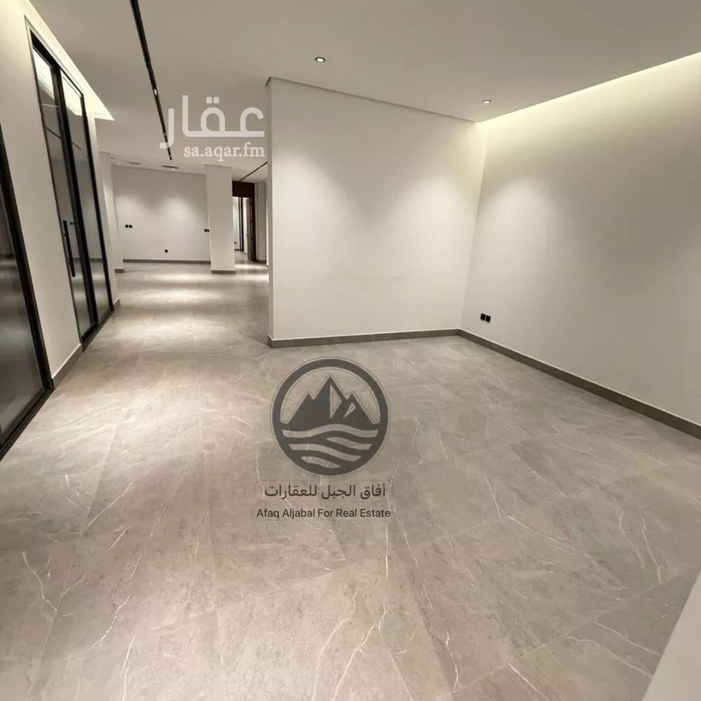 4 bedroom floor in Al Narjis 7