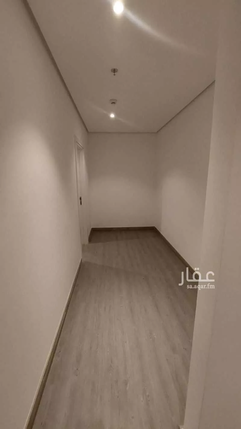 6 bedroom apartment in Al Hamdaniyah 13